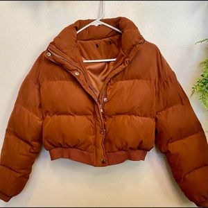 Cropped puffer jacket!